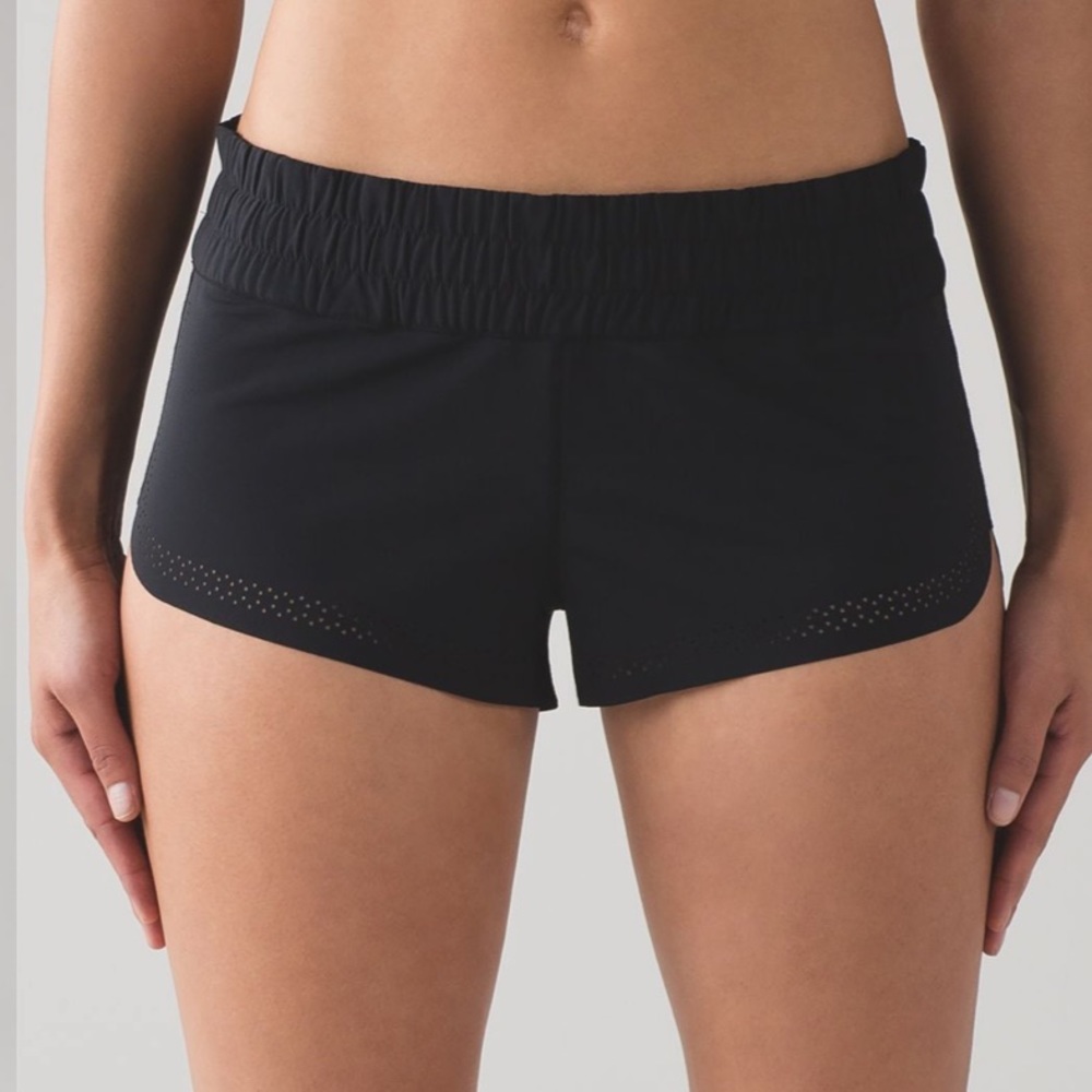Lululemon Swell Chaser Short